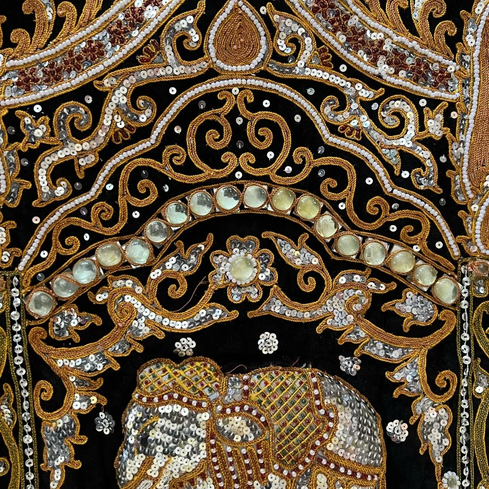 Black and Gold Elephant Tapestry Wall Decor